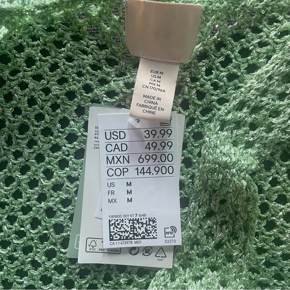 Green shiny dress size medium - Picture 9 of 13